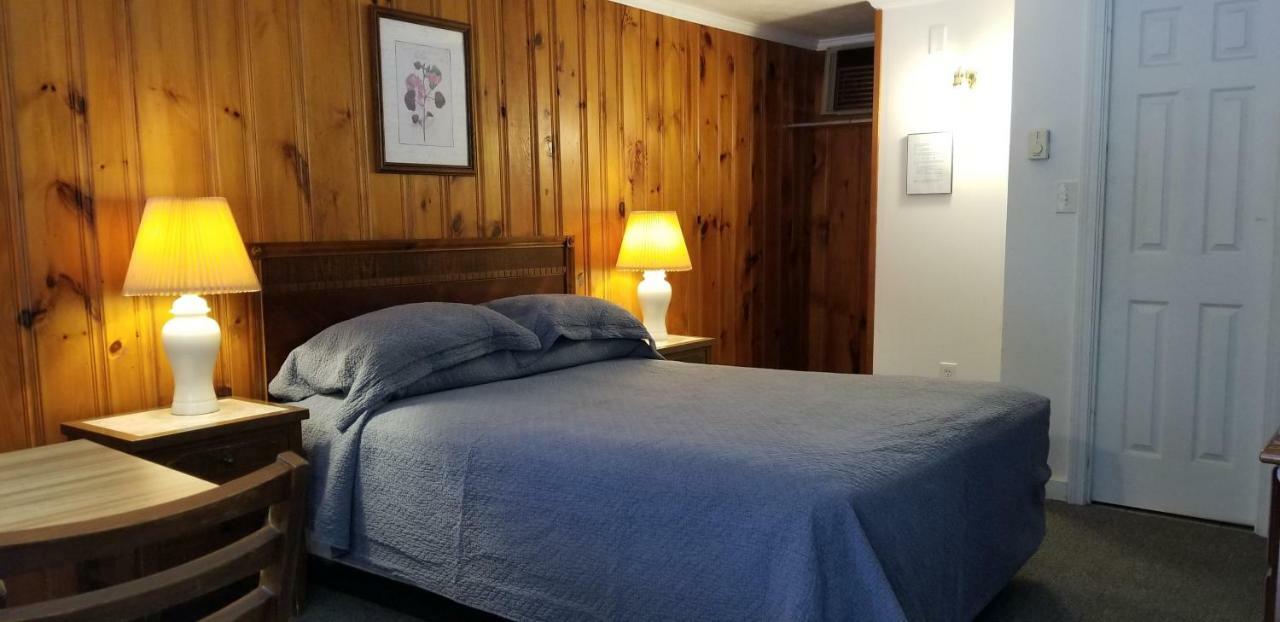 The Tallwood Motel Wells Eksteriør bilde